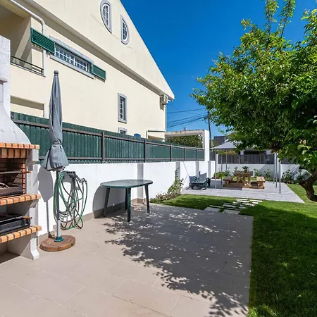 Holiday home Casa Do Lino Charneca (Setubal)